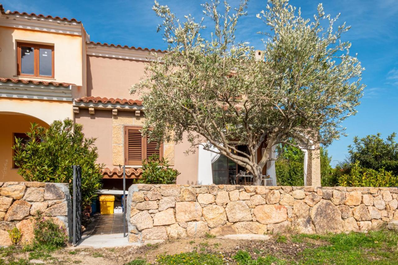 Casa a schiera Budoni Exterior foto